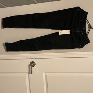 Womens size 4 skinny jeans